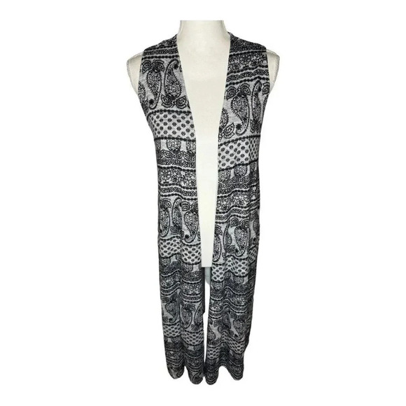 NEW LuLaRoe XS Joy Black & Gray Paisley Print Sleeveless Vest NWT - Picture 1 of 4